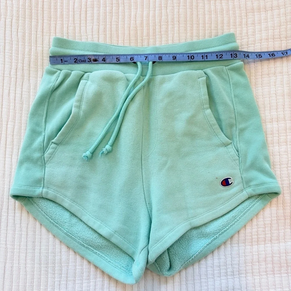 Champion Reverse Weave Women's Mint Green Short Embroidered Back Logo Size Small